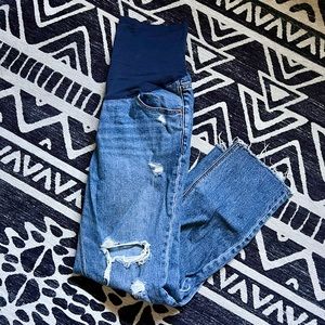 Old Navy Maternity Distressed Boyfriend Cut Jeans, Frayed Hem, Straight Leg, 12L